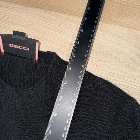 Gucci Wool Black and White Skull Crew Neck Sweater - Picture 8 of 8